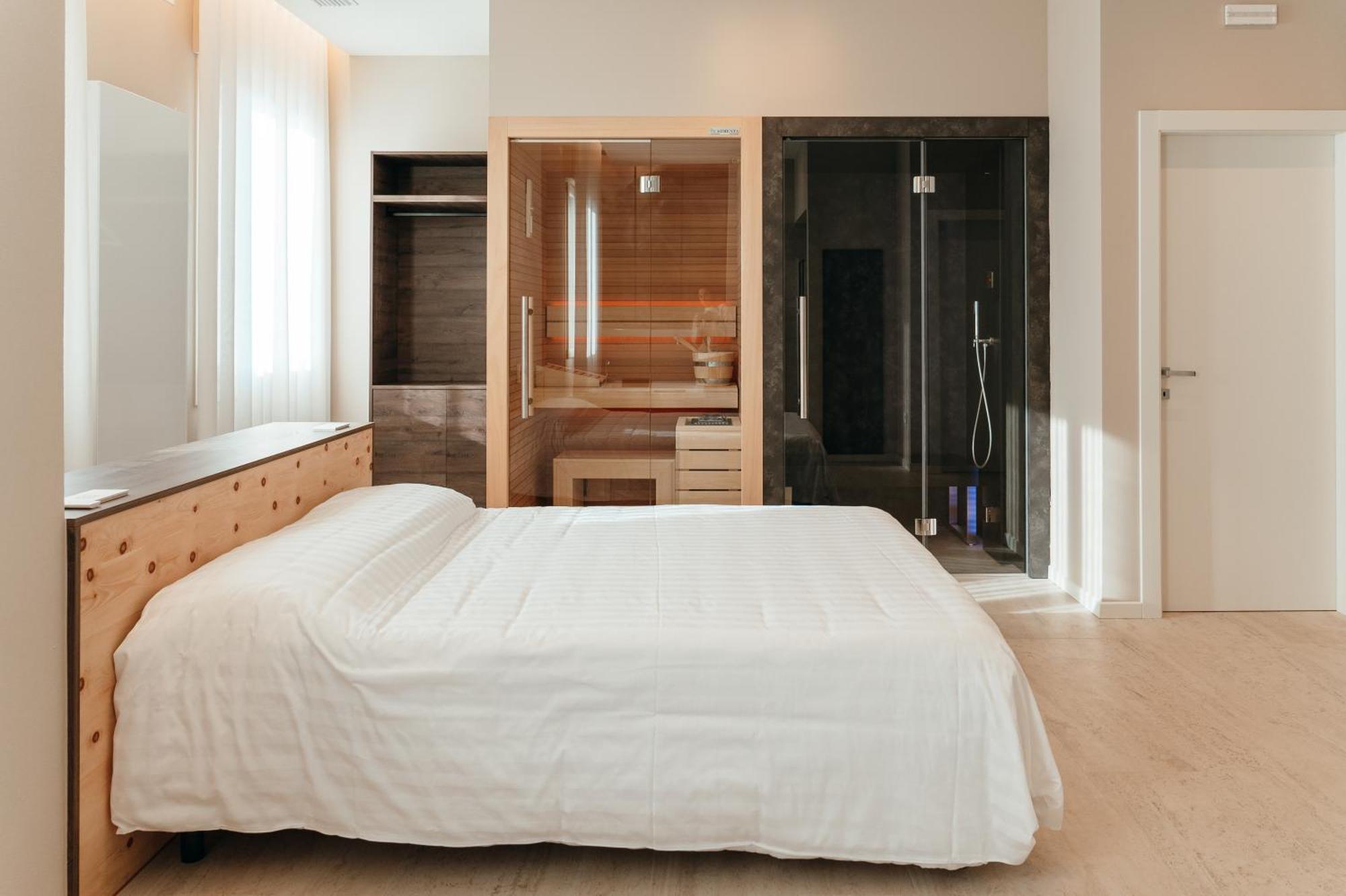 Wine & Wellness Hotel Villalta  Bagian luar foto