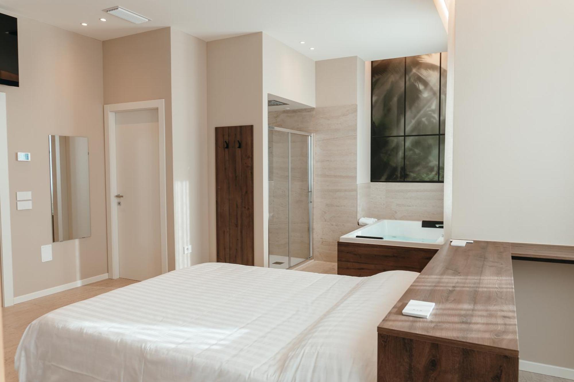 Wine & Wellness Hotel Villalta  Bagian luar foto